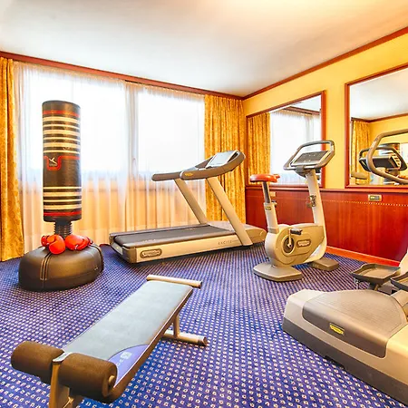 Leonardo Center Hotel 4*