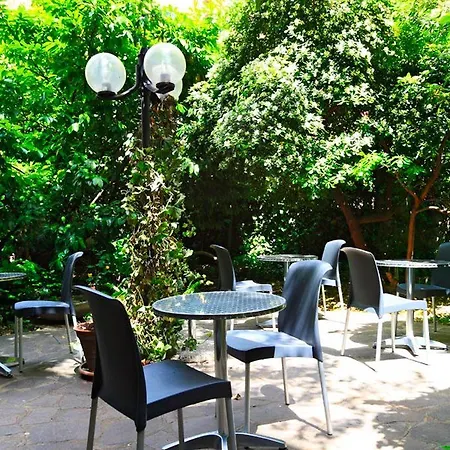 Bolzano 3* Милан