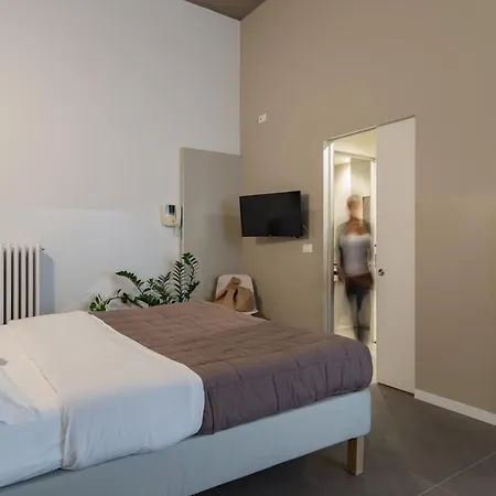 Dreams Residenza Corso Magenta Aparthotel 2*