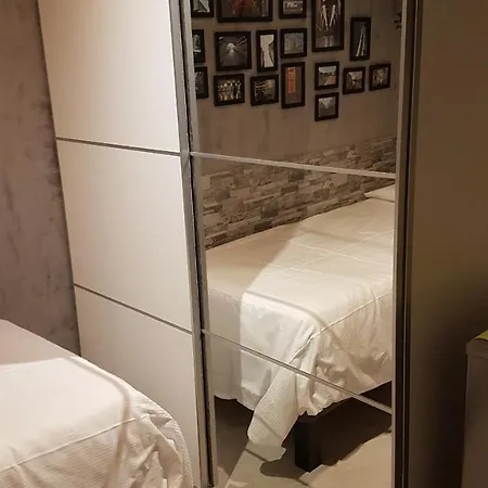 Nyaraló Warrest - Short Rent