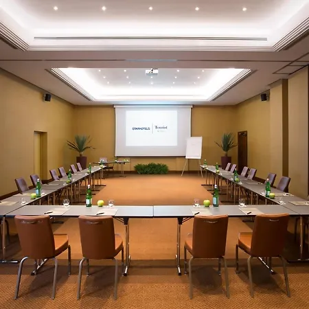 Starhotels Tourist 4*