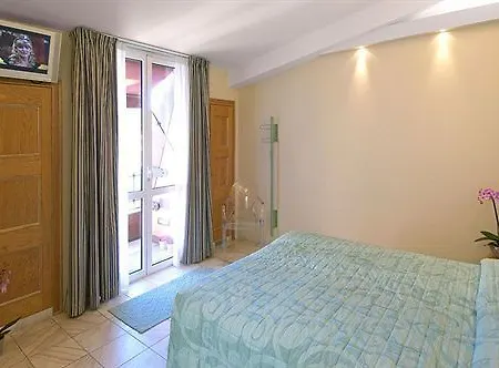 Sempione Szálloda 3*