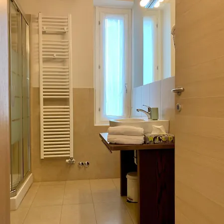 Porta Ronca - B&b, & Apts 3* Rho