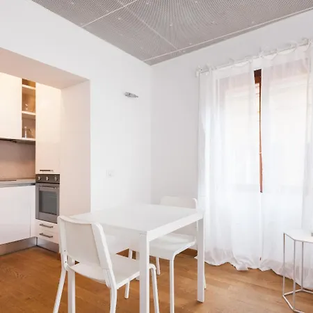 Easyhomes - Spiga * Milán