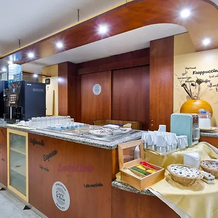 Отель Ginosi Arizona