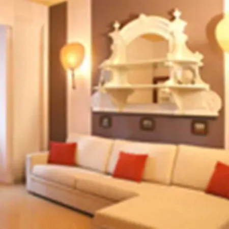 Apartment The Place Black Orchid *