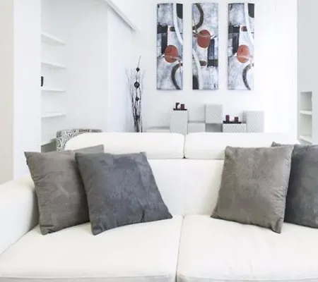 Hotel Hemeras Boutique House San Pio 4*