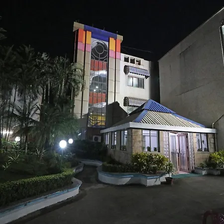 מלון Landmark Plaza Tamluk