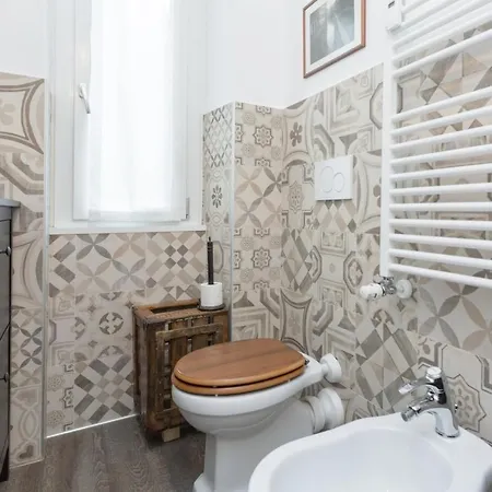 Lust Naviglio Apartman