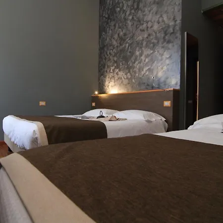 Hotel Metro 3*