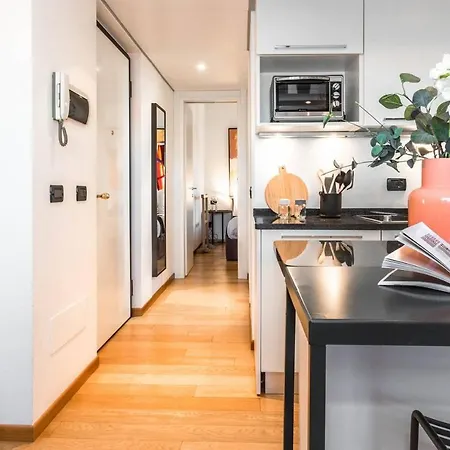 Appartement Altido Lovely Mansard *