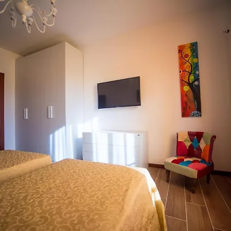 享受米兰酒店 招待所