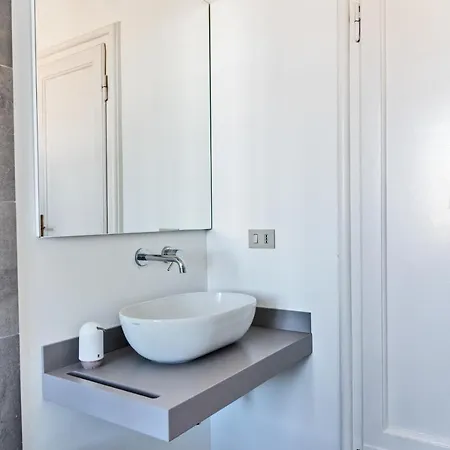 Apartment Viale Argonne 3 - Milan