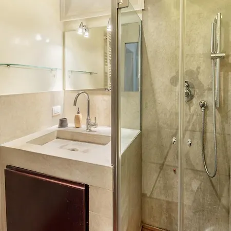 Apartmán Bright And Cozy In Isola District - Marco Polo *