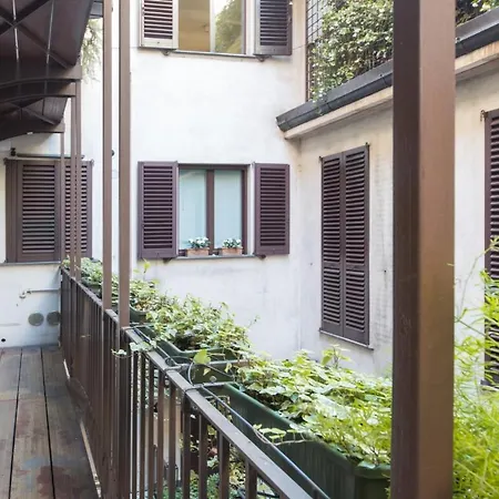 Stylish In Fashion District - Corso Venezia Apartmán Milán
