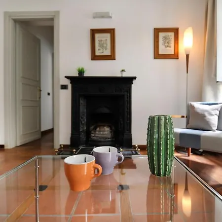 Apartment Canonica