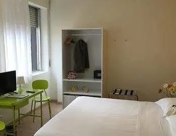 Hotel Milano Ornato Dependanc 3*