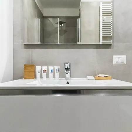 Italianway - Pellizzone 2a * Milano