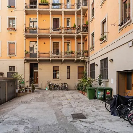 Apartment Altido Warm Flat For 3 In Isola, 10 Min To Centre Milan