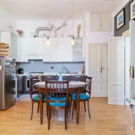 Apartment Altido Warm Flat For 3 In Isola, 10 Min To Centre Milan