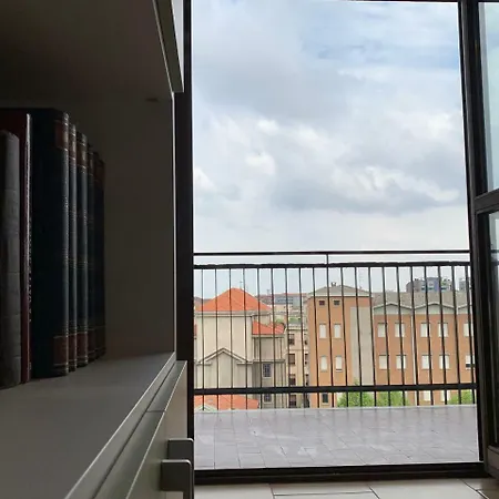 Kibilu - Fiera Milano, Vicinanze Rho, Linea Rossa Qt8 *