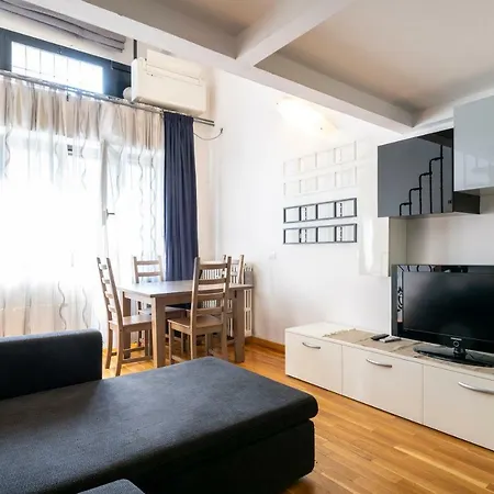 Primopiano - Inama Apartman Milánó