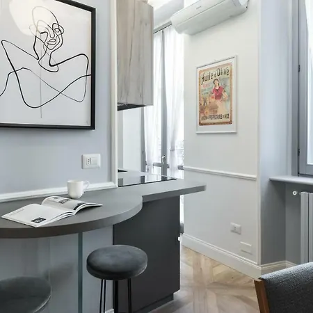 Italianway Easy - Garigliano 4 B Apartment