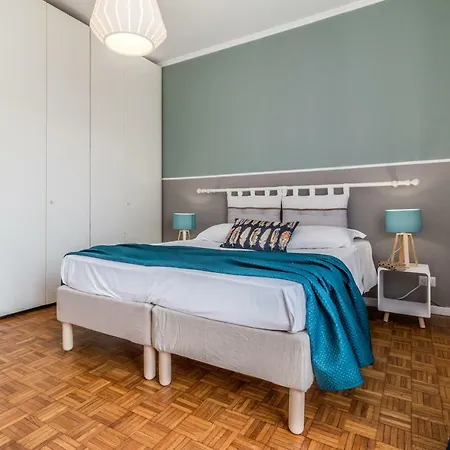 Apartamento Joivy Modern 1-bed Flat With Balcony In Portello