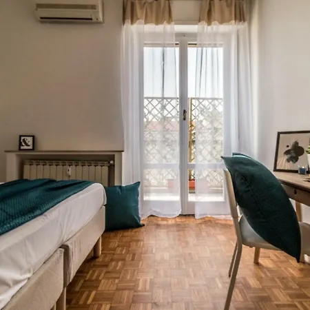 Joivy Modern 1-bed Flat With Balcony In Portello Apartamento *