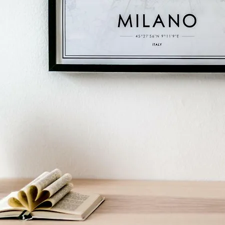 Joivy Modern 1-bed Flat With Balcony In Portello Milán