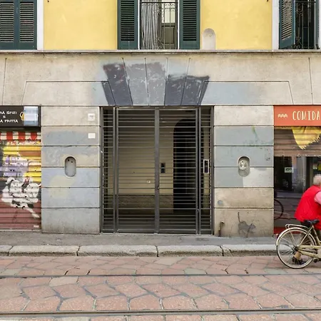 Ticinese 77 -by Yoof Appartamento Milano