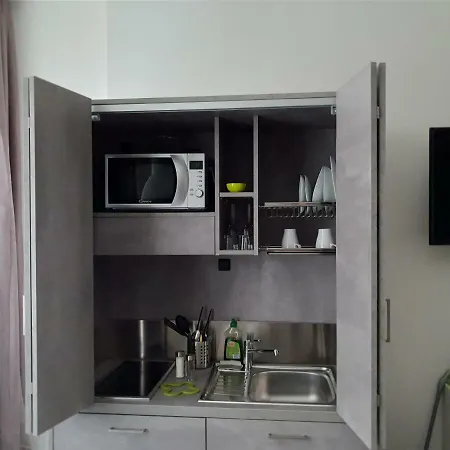 Warrest - Short Rent *