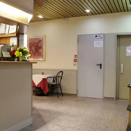 卢伽诺酒店 酒店 米兰