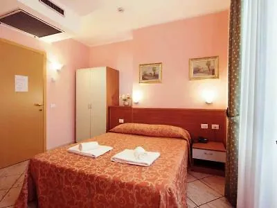 Brianza 3* Μιλάνο