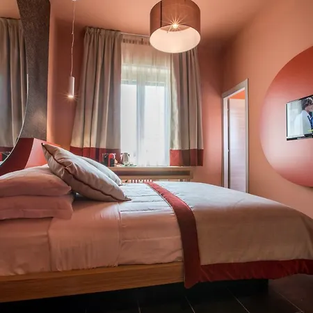 Le Texture Premium Duomo-cordusio 4* Milan