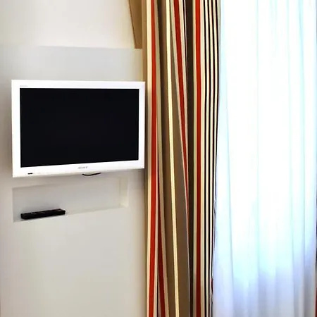 Bb Bocconi Lejlighedshotel