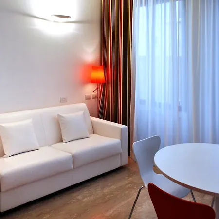 Bb Bocconi Aparthotel 4*