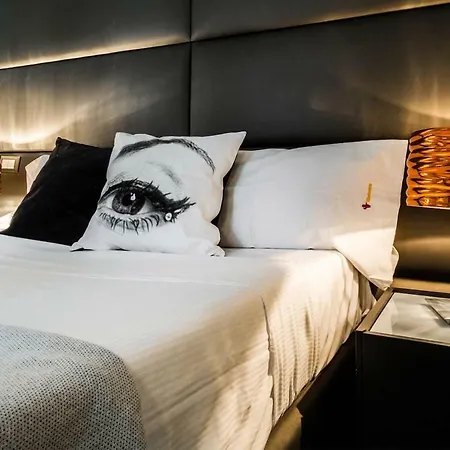 Joivy Superb 1bed In Brera * Milánó