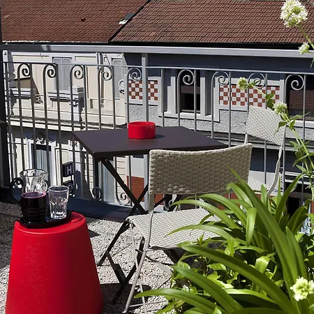 Rosso Segnale 4* Milan