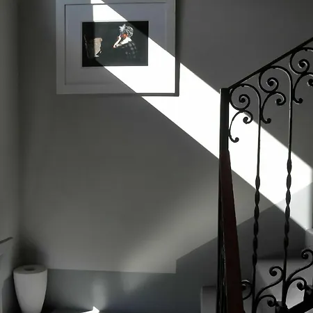 Rosso Segnale 4* Milan