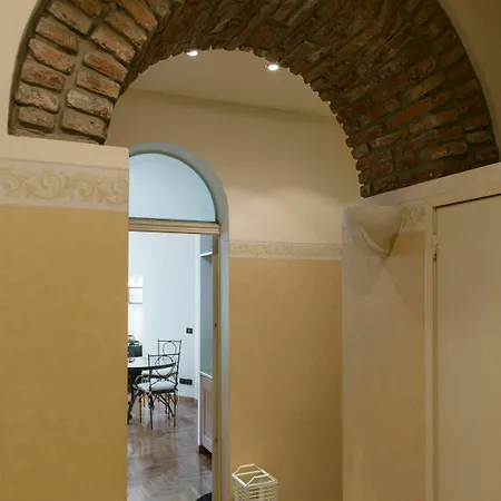 At Heart Of - Duomo Apartment *