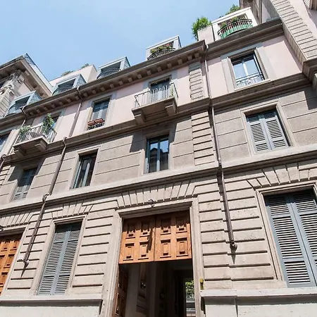 布雷拉名誉住宿加早餐旅馆 4*