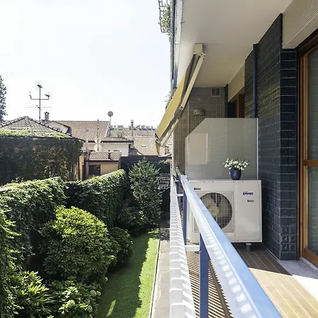 Apartament Navigli - Rentclass Adelia *