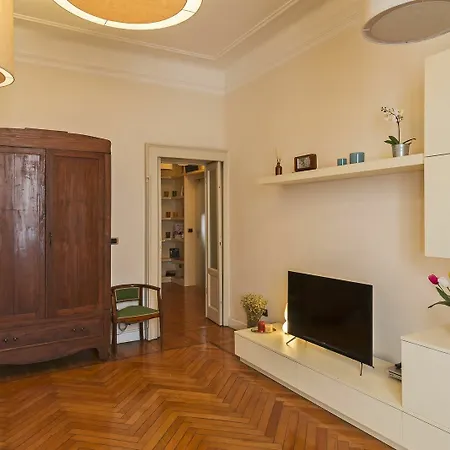 Hintown Canonica Milan