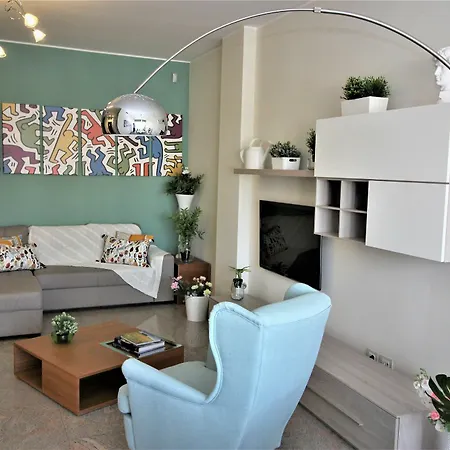 Design Eco Chic Porta Romana Apartment