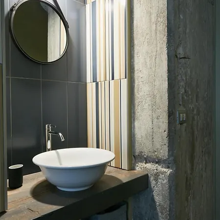 15 كوينديتشي باي سيرينديبيتي روومز بيت ضيافة