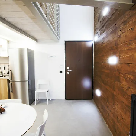 Alessia's Flat - Portello Apartment