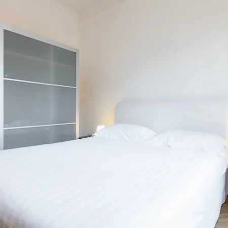 Easyhomes - San Babila Monforte