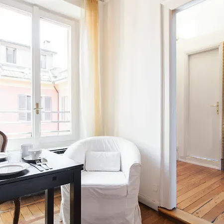 Apartment Easyhomes - San Babila Monforte *