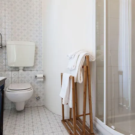 Easyhomes - San Babila Monforte Milan